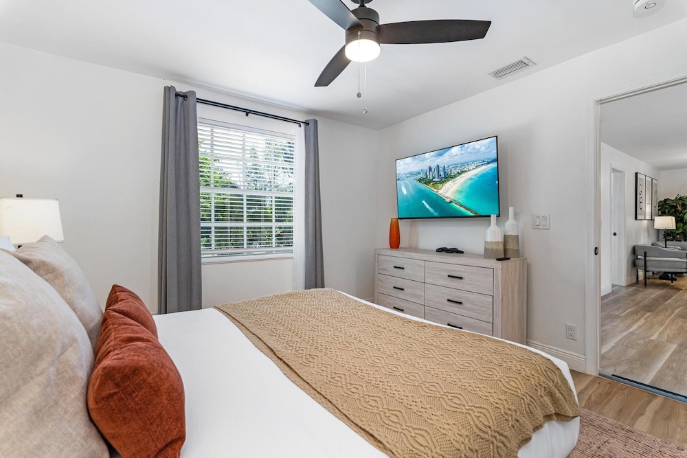 Villa (Multiple Bedrooms)