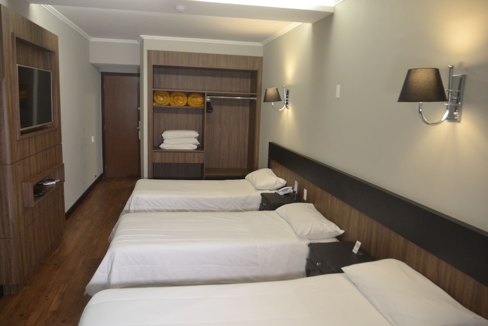 Executive Triple Room, 3 Twin Beds photo 2
