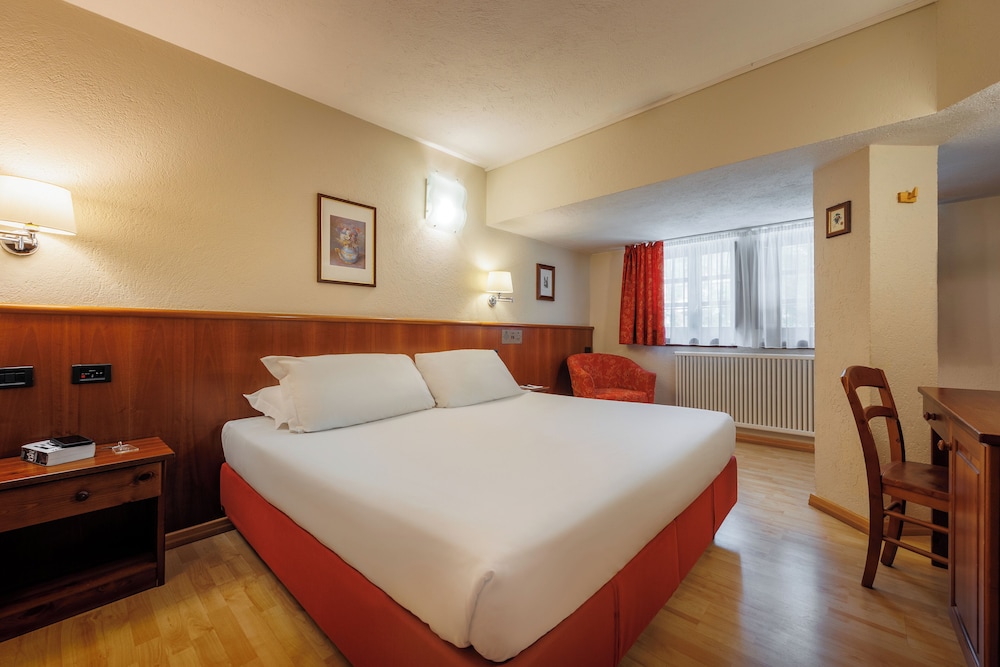 Double Room, 1 Double Bed - Photo 2