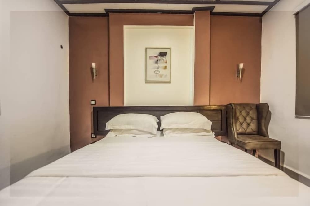 Comfort Room photo 2