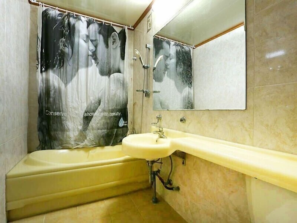 Room (VIP) photo 3