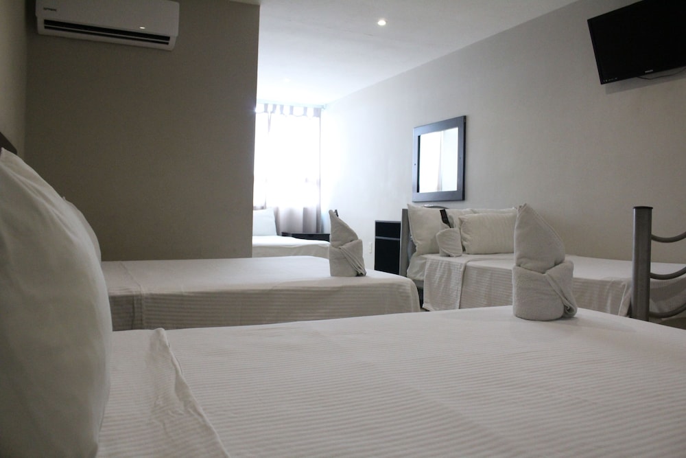 Classic Quadruple Room photo 3
