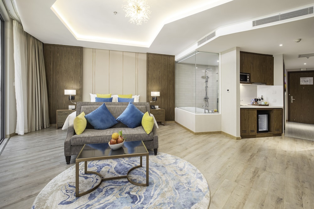 Executive King Ocean View photo 2
