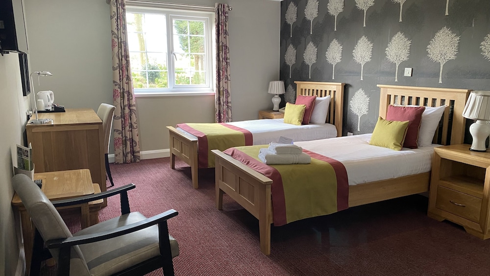 Superior Twin Room - Photo 1
