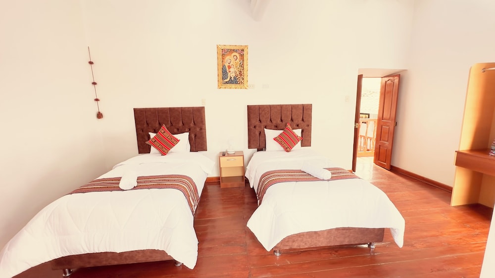 Deluxe Double or Twin Room - Photo 4