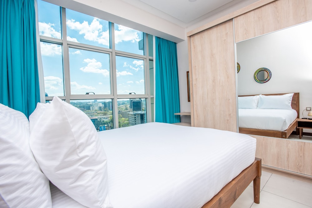 1.5 Bedroom Superior Suite thumbnail 5