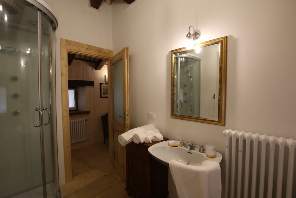 Deluxe Cottage photo 3