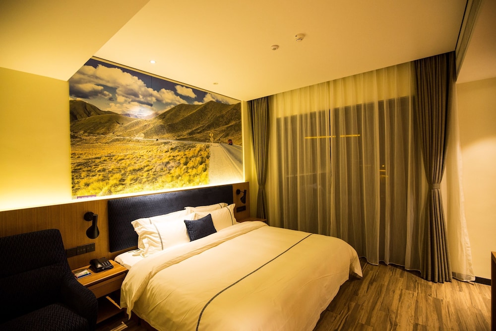 Mountain View Suite photo 1