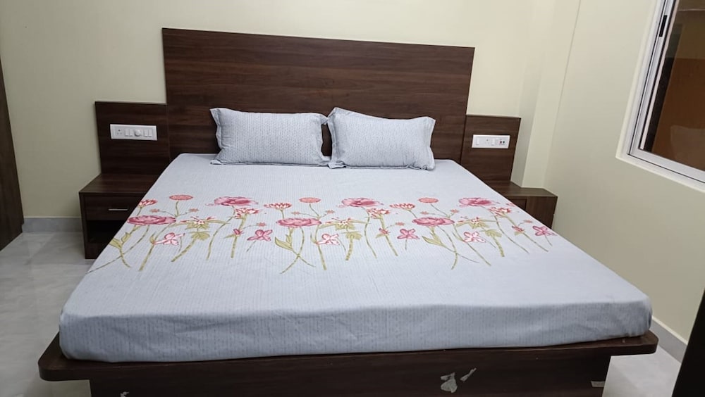 Deluxe Double Room, City View