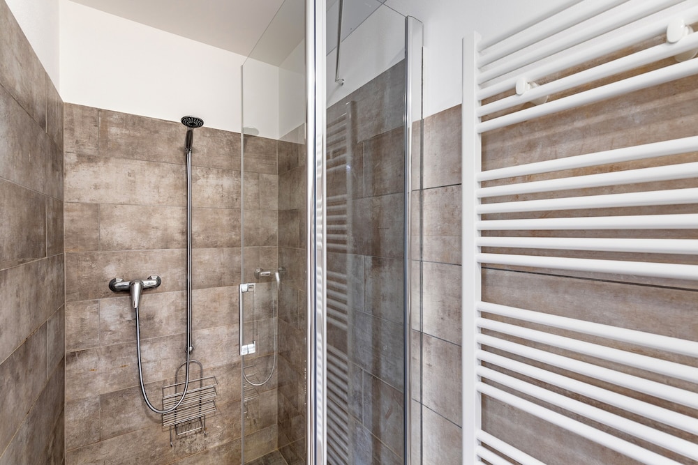 Family Apartment, 1 Bedroom, 2 Bathrooms (Serenata 6) photo 2
