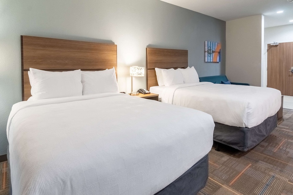 Suite, 2 Queen Beds, Accessible, Non Smoking - Photo 5