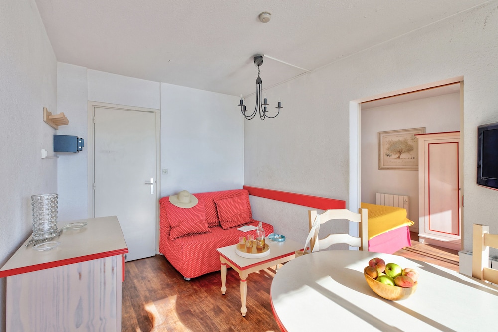 Studio 6 personnes - 1 coin nuit - Balcon Standard Eco photo 3