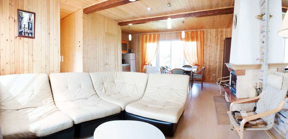 Premium Cottage photo 1