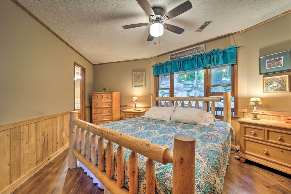 House (2 Bedrooms) photo 1