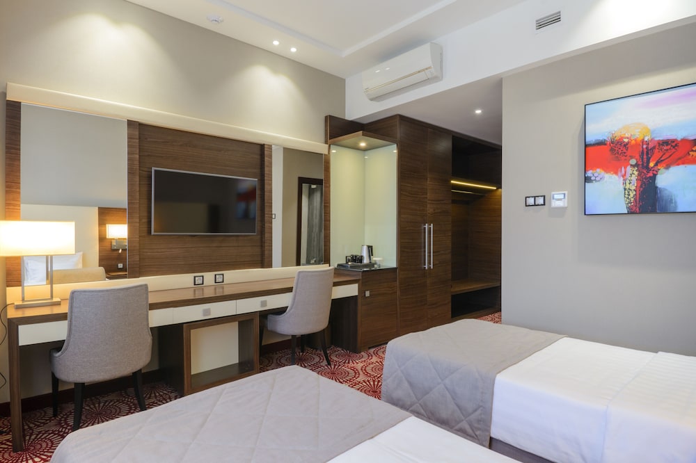 Deluxe Twin Room photo 1