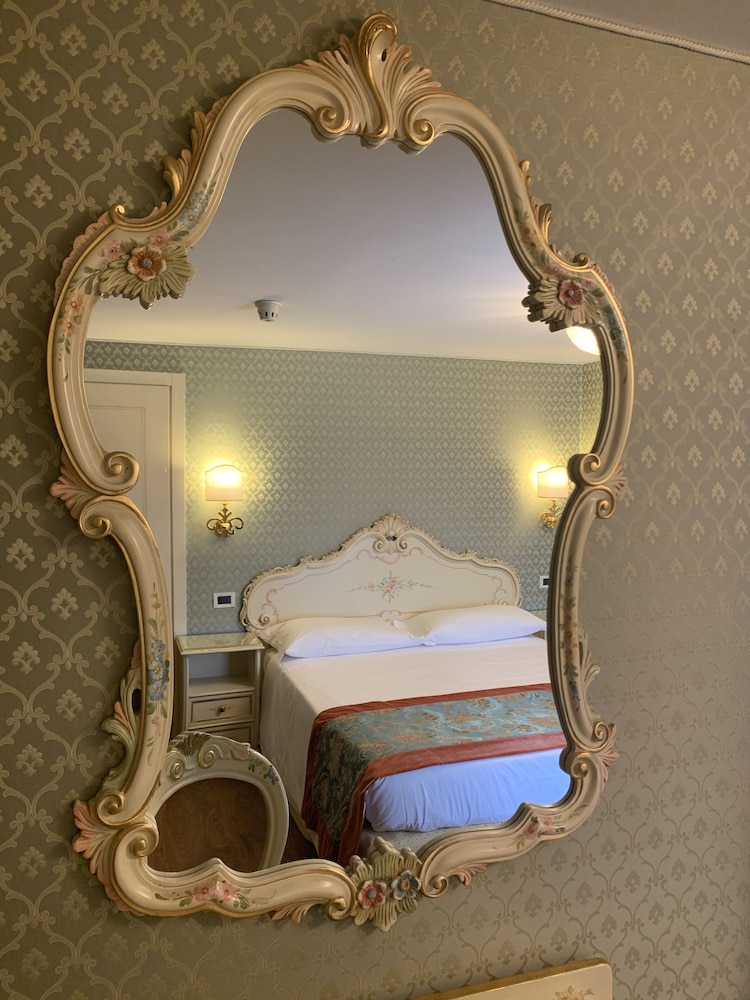 Panoramic Double Room photo 1