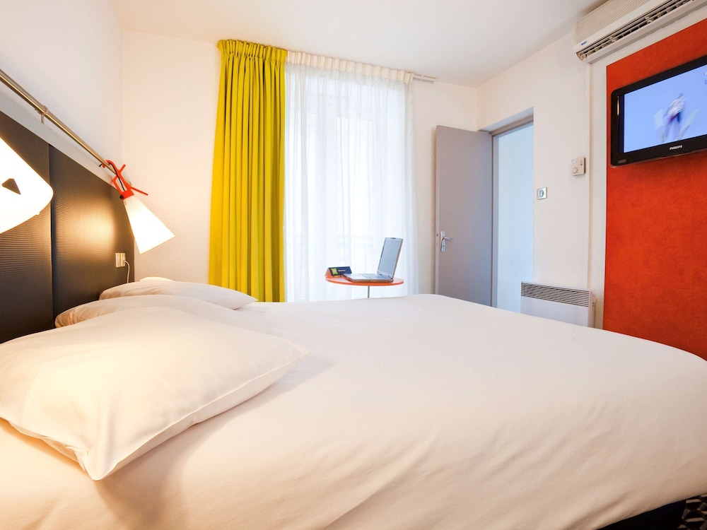 Standard Double Room, Multiple Beds photo 3