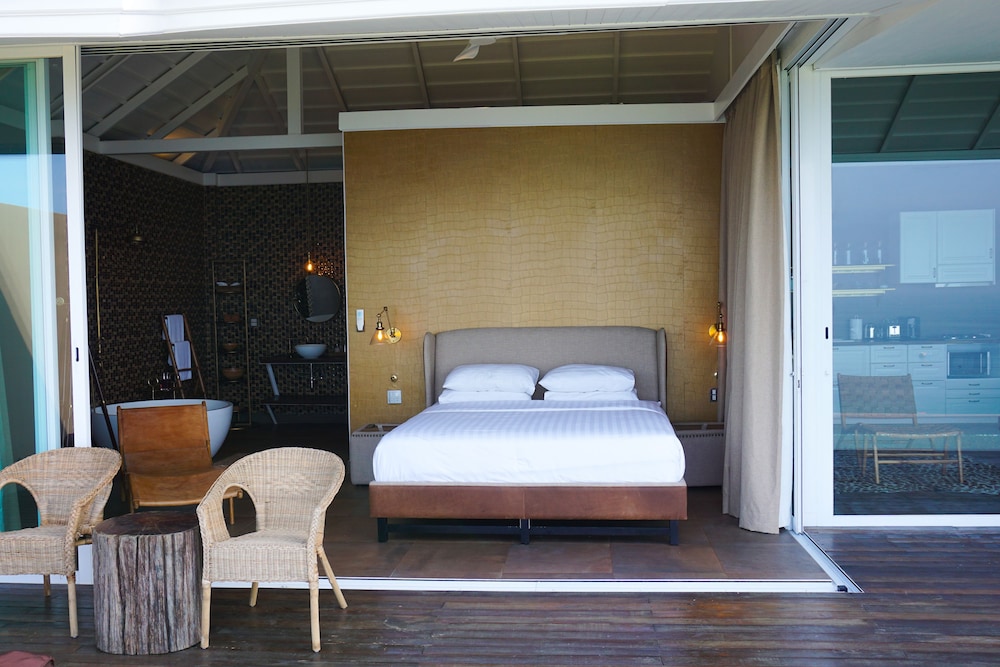 Honeymoon Villa, Sea View photo 3