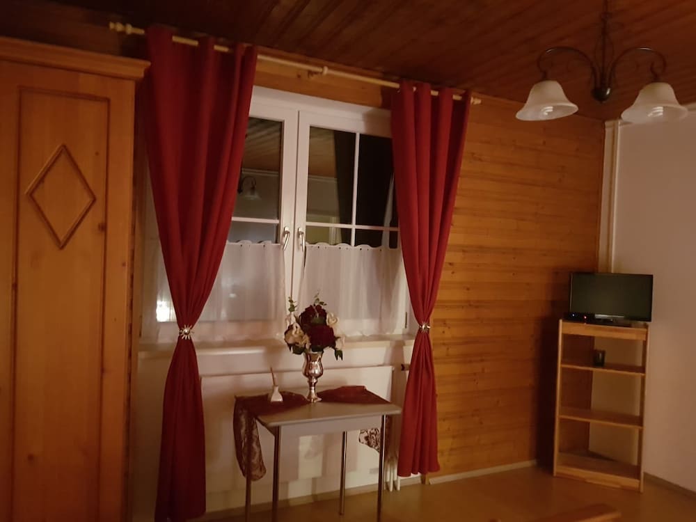Basic Double Room photo 3