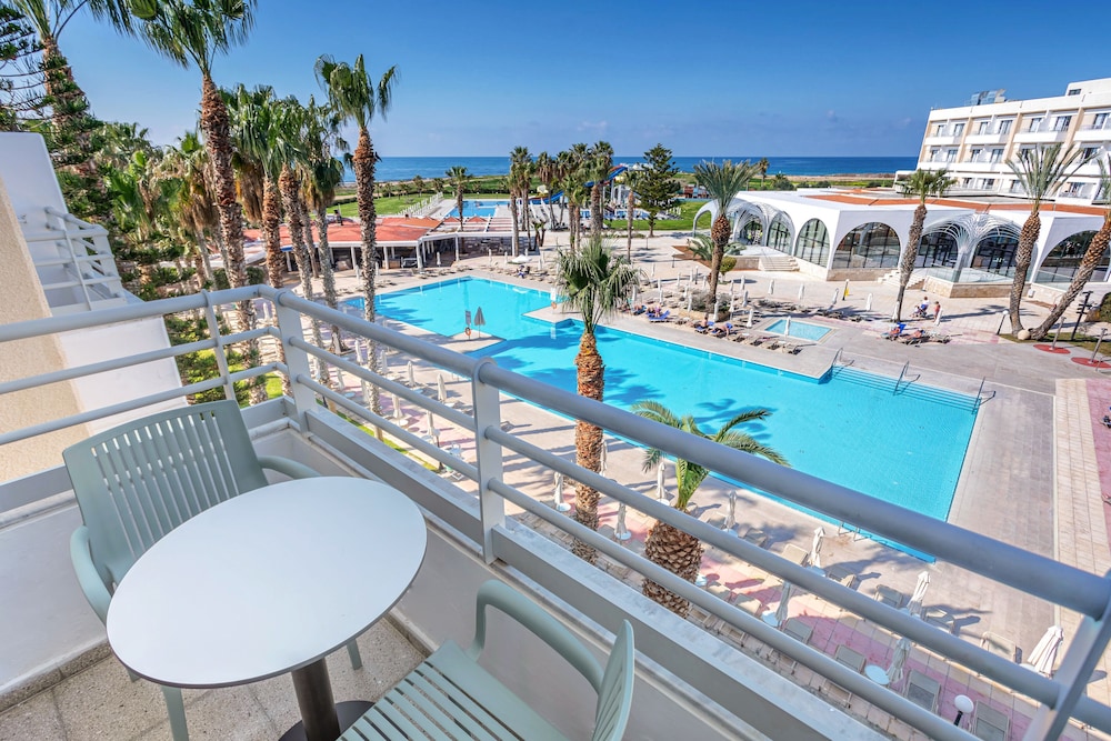 Four-bedded Room with Sea view - Photo 1