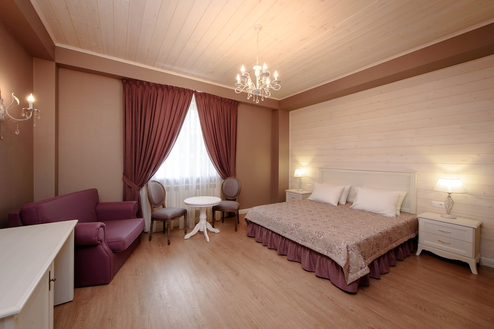 Deluxe Room, Vineyard View