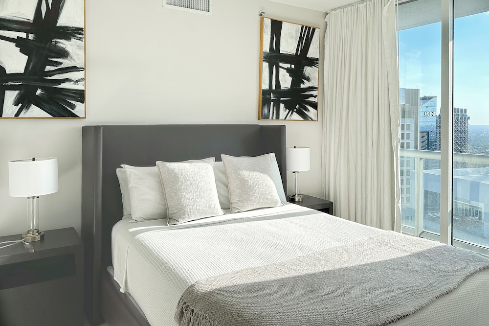 Boutique Corner Apart, 2/2, Sofa Bed, Ocean View, Balcony4608