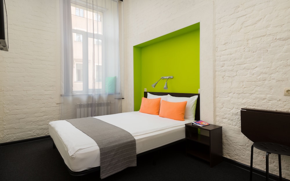 Standard Double or Twin Room photo 1