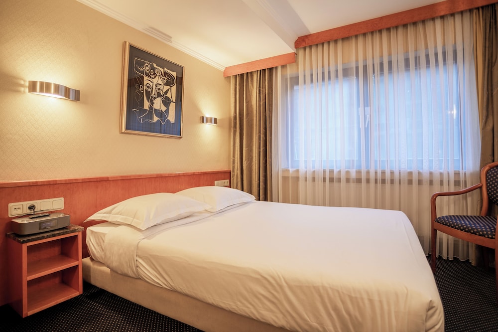 Comfort Double Room - Photo 2