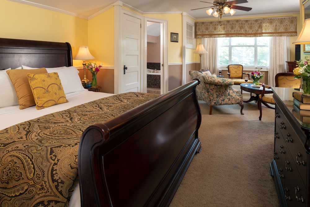 Royal Hideaway