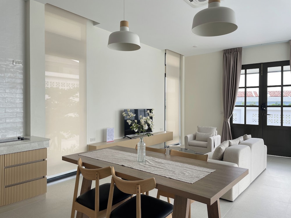 2-Bedroom Villa with Private Pool ,B2 - Photo 4