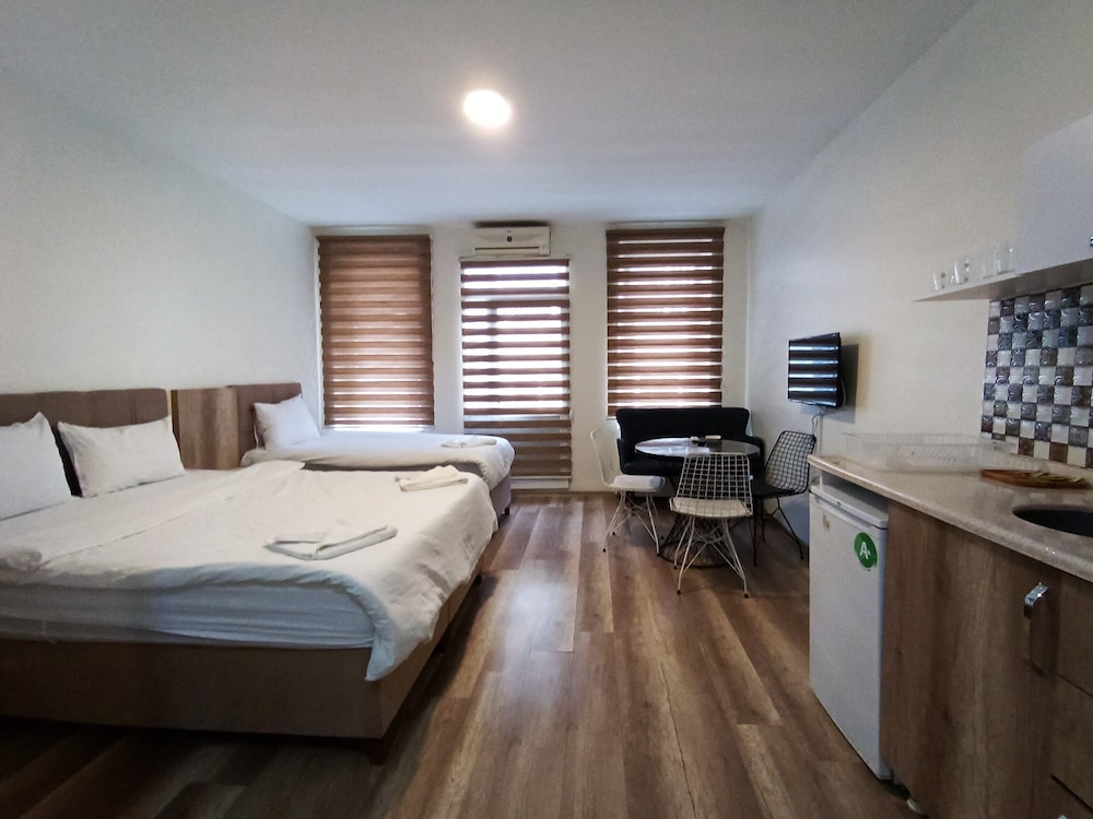 Deluxe Suite photo 1