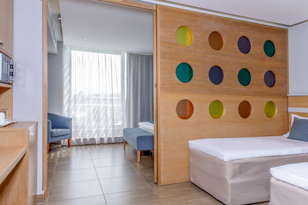 Superior Room, 2 Bedrooms, Garden View