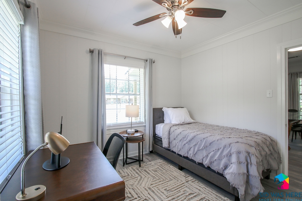 Business House photo 1