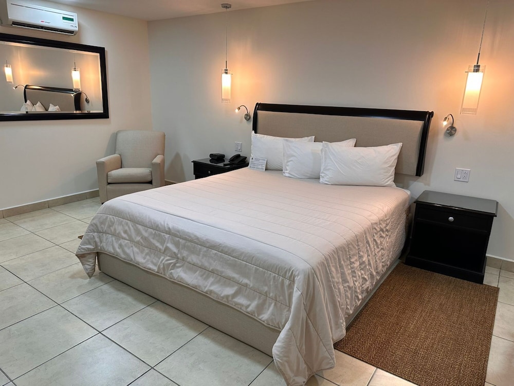 Premier Room, 1 King Bed