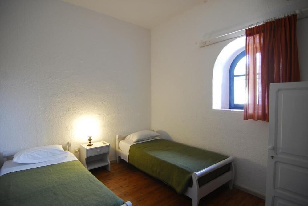 Duplex (4 Adults)