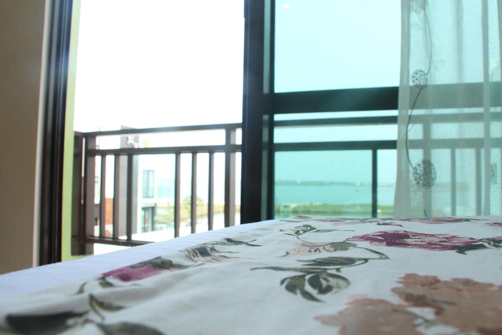 Premium Quadruple Room, 1 Bedroom photo 3