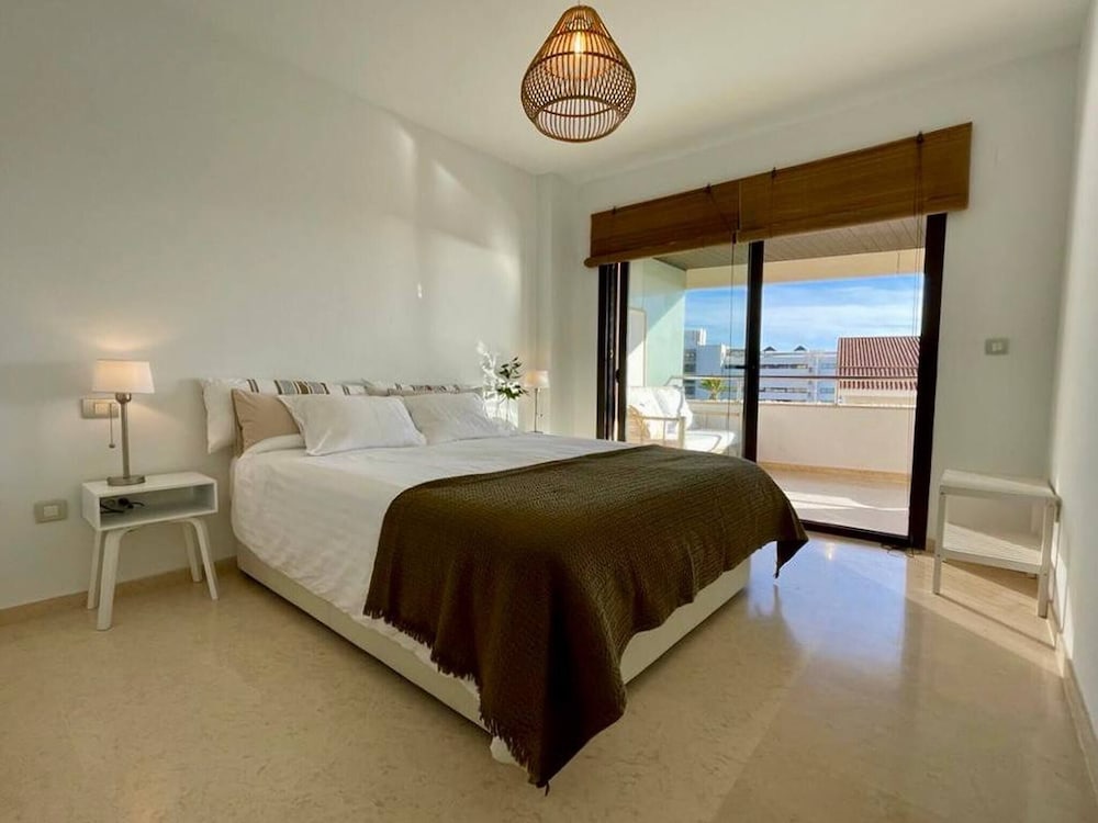 Beautiful Flat With a Wonderful View Close to the Beach, 사진 25