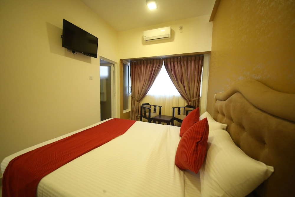 Deluxe Double Room photo 2