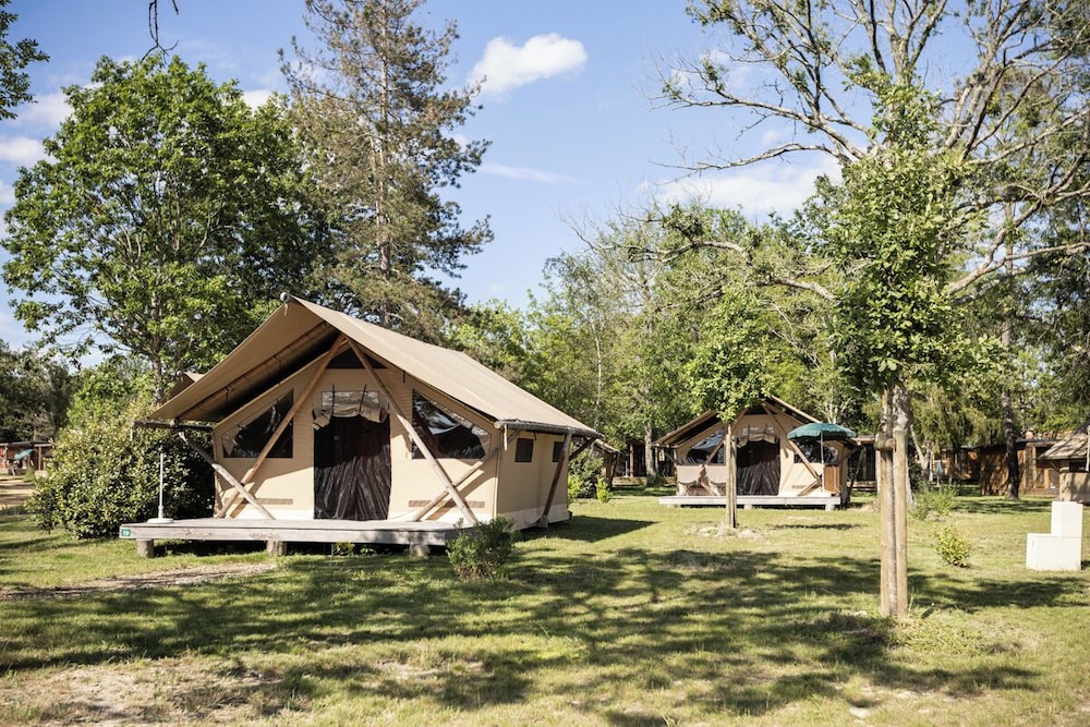 Comfort Tent (Tente Trappeur)