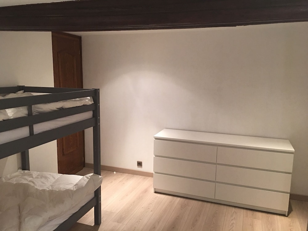 Family Quadruple Room, Multiple Beds, Non Smoking photo 2