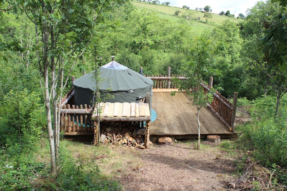 Nomad Yurt photo 1