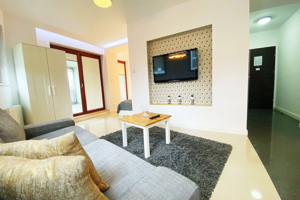 Deluxe Studio, Balcony, City View