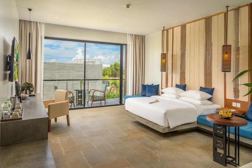 Residence Suite Pool View