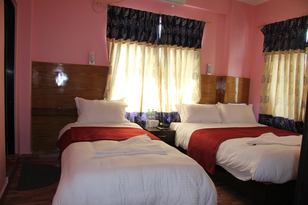 Standard Triple Room, Smoking