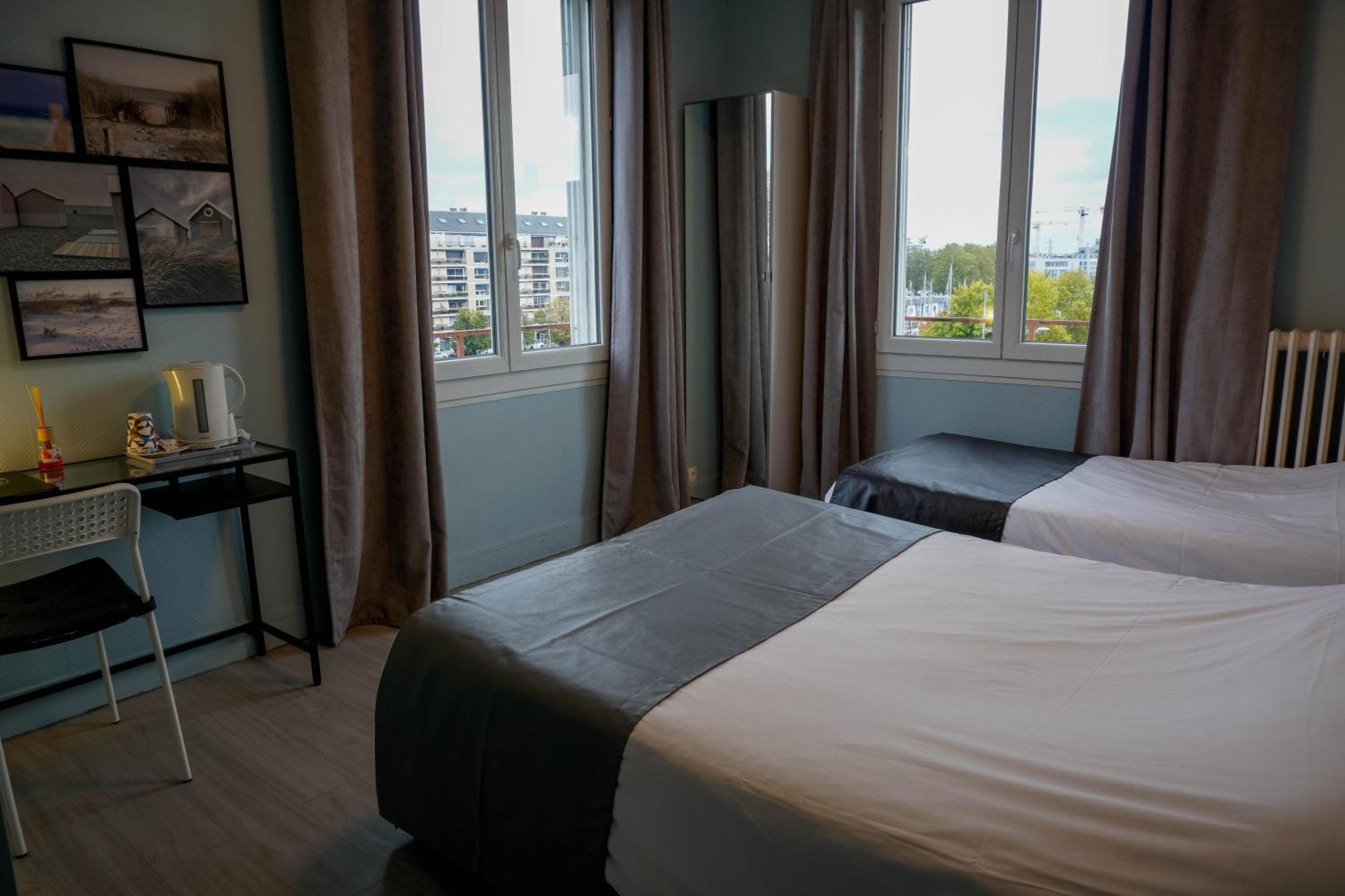 Triple Room with Port View photo 2