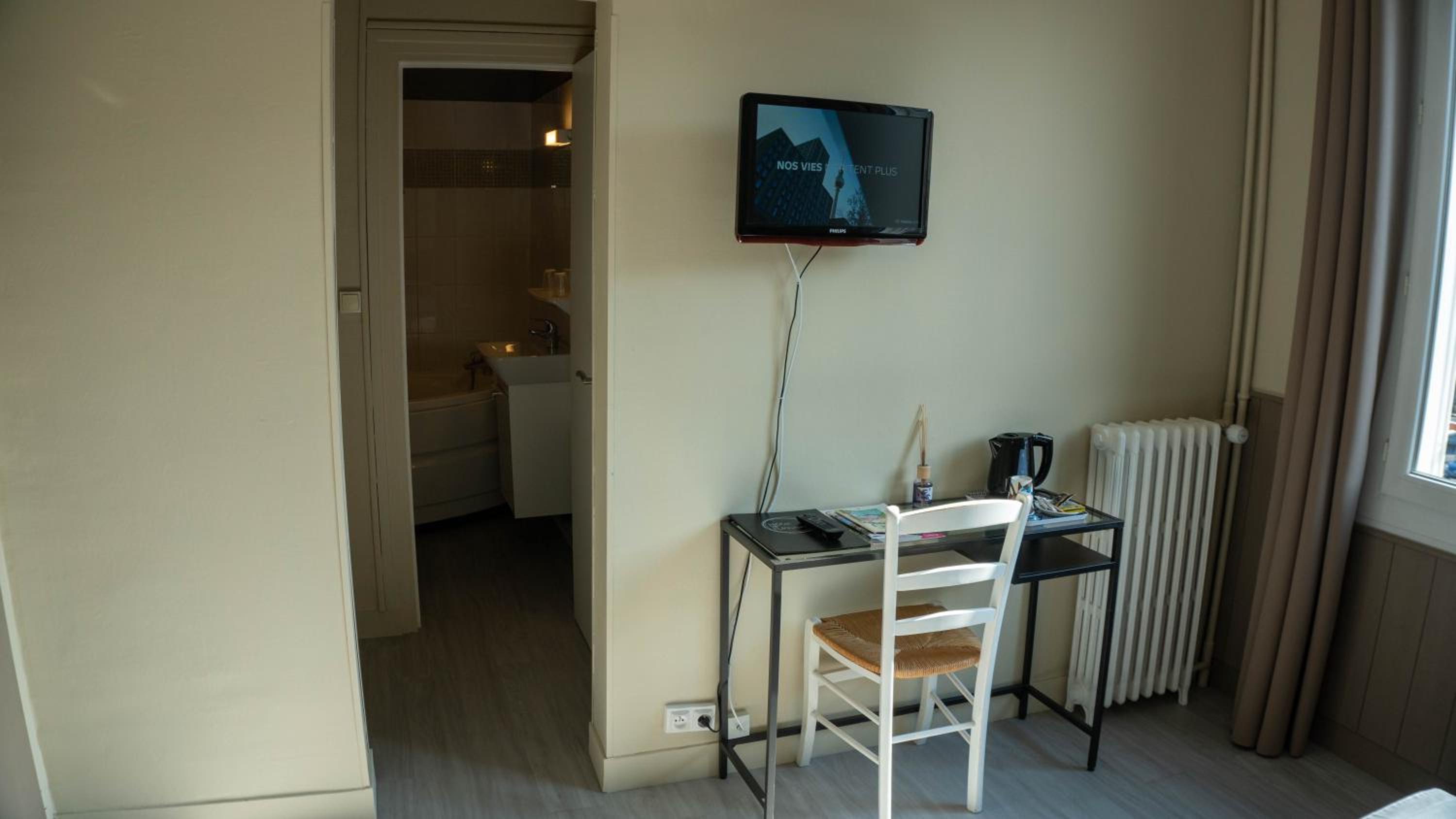 Twin Room with Port View photo 3