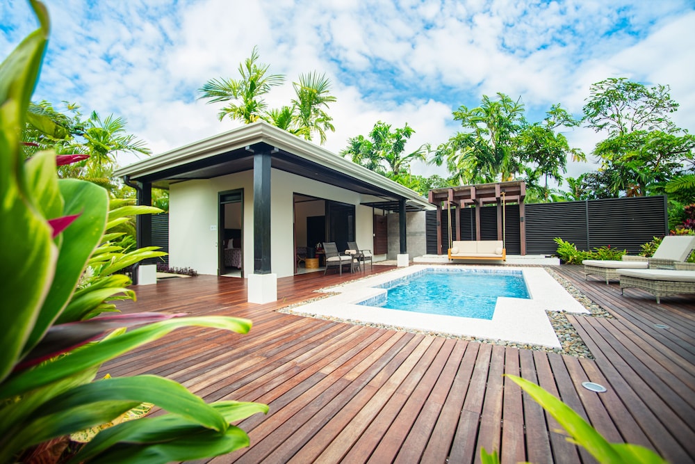 Chato Suite with Private Pool