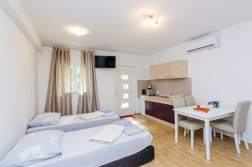 Studio (Apartments Dubrovnik Airport - Studio) photo 1