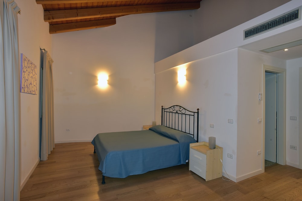 Duplex