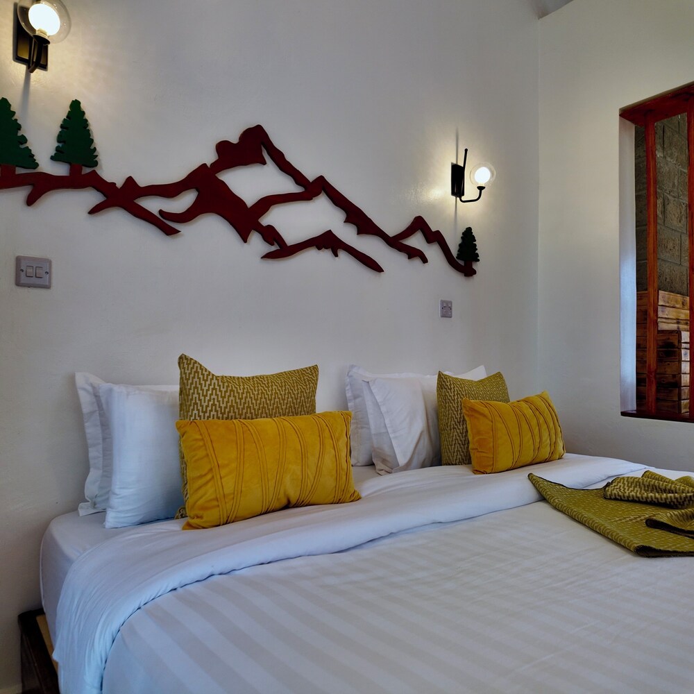 Double or Twin Room, Hill View